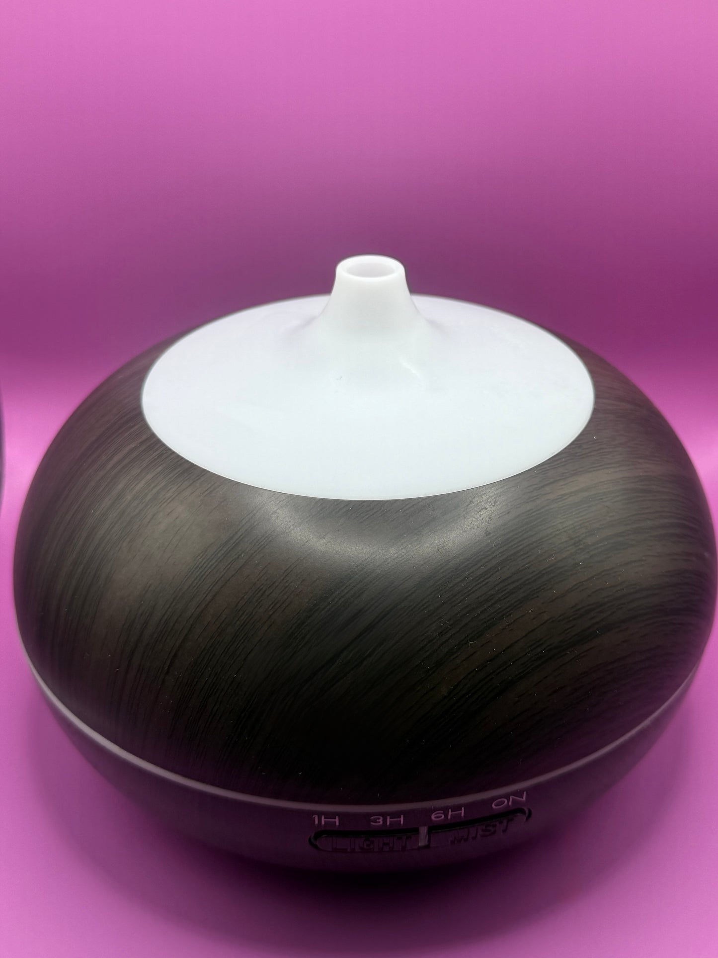 Ultrasonic Aromatherapy Essential Oil Diffuser & Humidifier